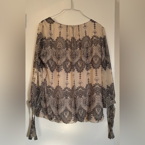 Blouse for women - Picture 3 of 3